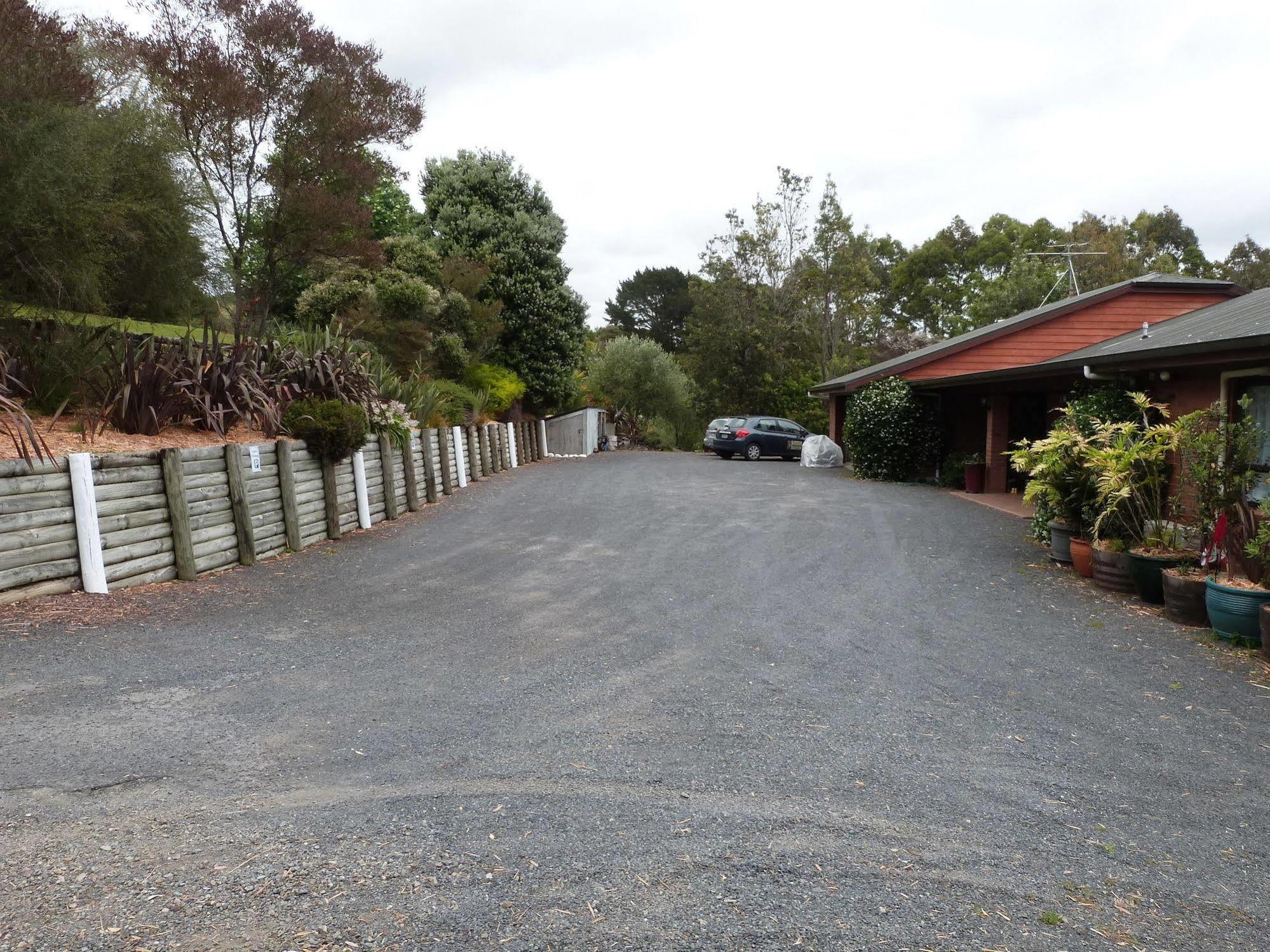 Morepork Riverside Lodge Paihia Exterior foto